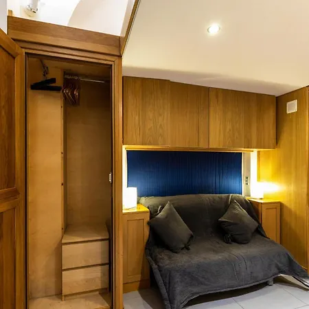 Sv Urban Apartment *